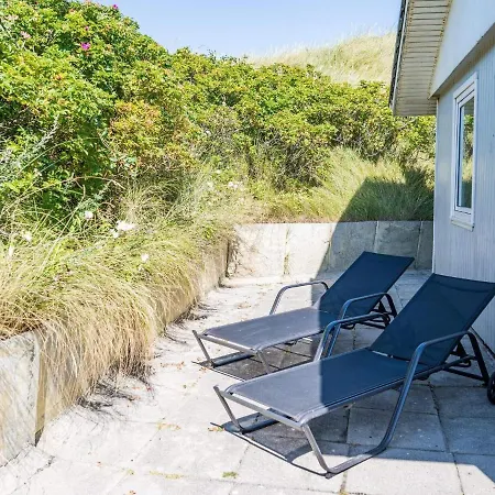 6 Person In Henne Tatil Evi *