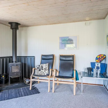 6 Person In Henne Feriehus Henne Strand